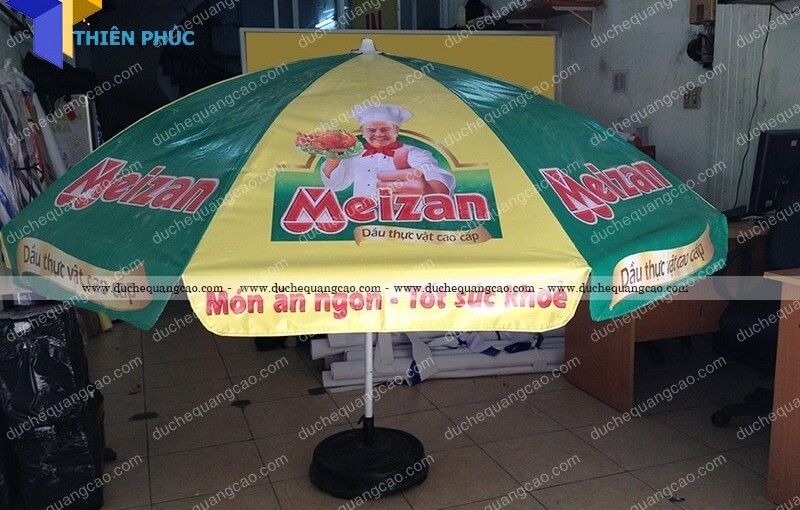 dù quảng cáo