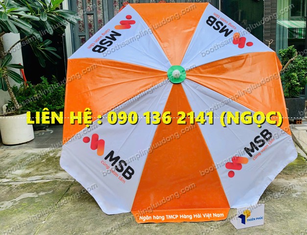 dù gấp gọn ngoài trời