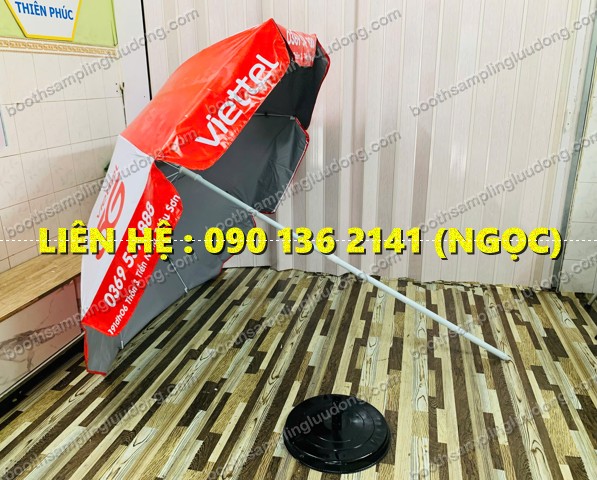 ô dù che nắng in logo quảng cáo